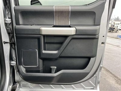 2020 Ford Super Duty F-250 SRW LARIAT 4WD Crew Cab 6.75' Box