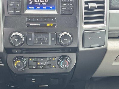 2017 Ford Super Duty F-250 SRW XLT 4WD Crew Cab 6.75' Box