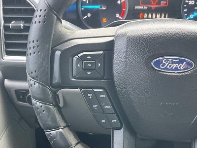 2017 Ford Super Duty F-250 SRW XLT 4WD Crew Cab 6.75' Box