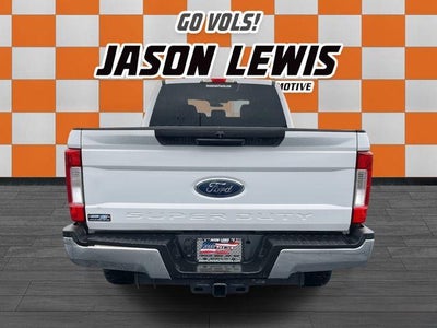 2017 Ford Super Duty F-250 SRW XLT 4WD Crew Cab 6.75' Box