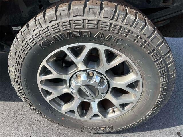 2022 Ford Super Duty F-250 SRW LARIAT 4WD Crew Cab 6.75' Box