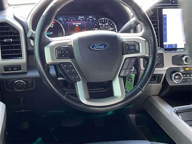 2022 Ford Super Duty F-250 SRW LARIAT 4WD Crew Cab 6.75' Box