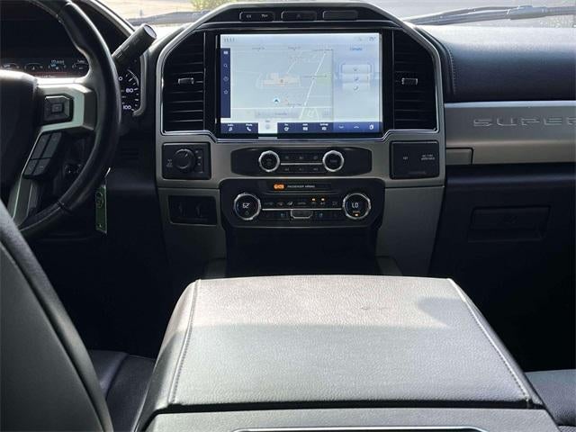 2022 Ford Super Duty F-250 SRW LARIAT 4WD Crew Cab 6.75' Box