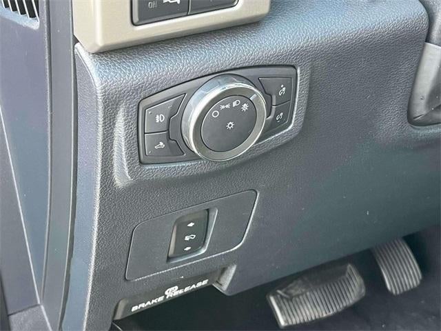 2022 Ford Super Duty F-250 SRW LARIAT 4WD Crew Cab 6.75' Box