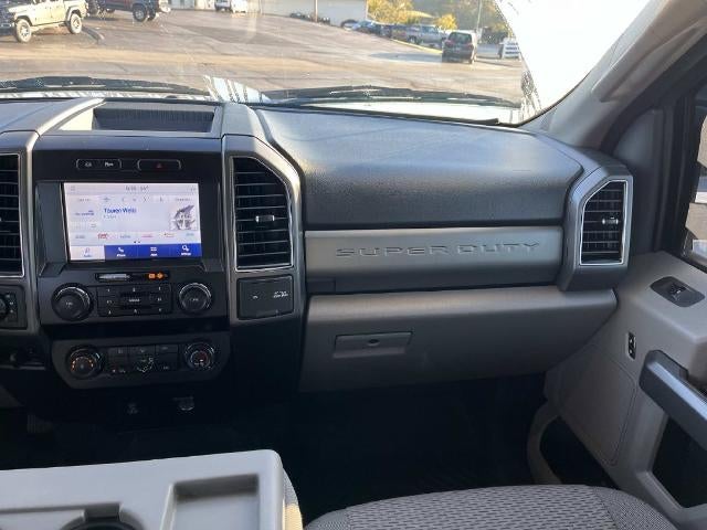 2022 Ford Super Duty F-250 SRW XLT 4WD Crew Cab 6.75' Box