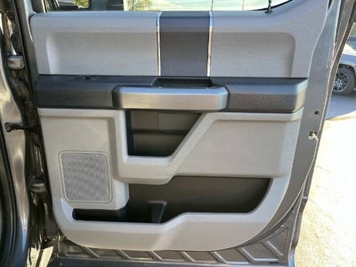 2022 Ford Super Duty F-250 SRW XLT 4WD Crew Cab 6.75' Box