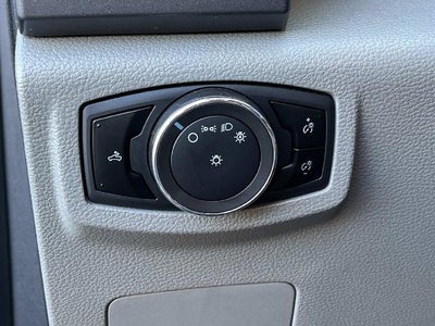 2022 Ford Super Duty F-250 SRW XLT 4WD Crew Cab 6.75' Box