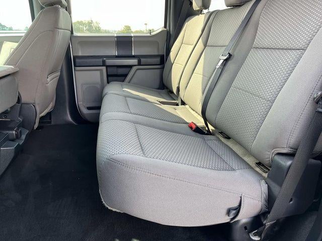 2022 Ford Super Duty F-250 SRW XLT 4WD Crew Cab 6.75' Box