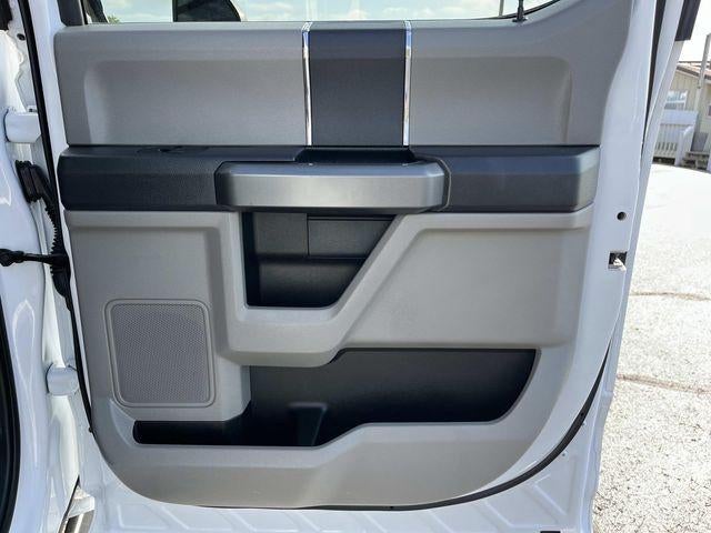 2022 Ford Super Duty F-250 SRW XLT 4WD Crew Cab 6.75' Box