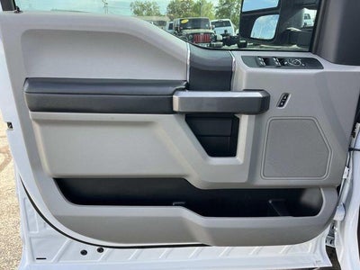 2022 Ford Super Duty F-250 SRW XLT 4WD Crew Cab 6.75' Box