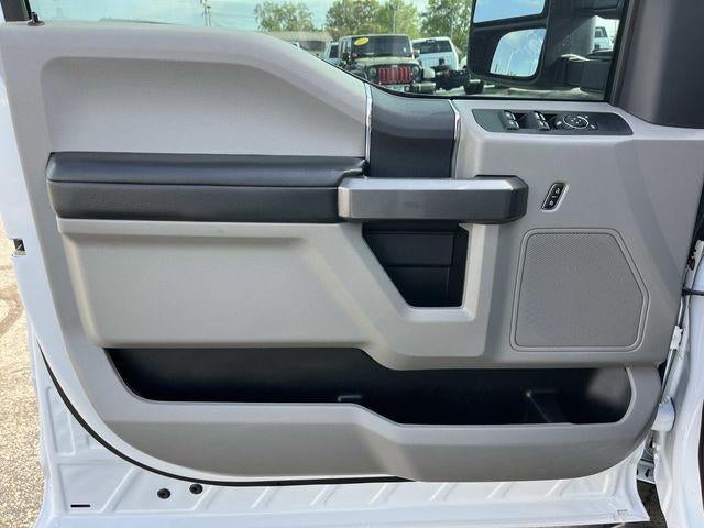 2022 Ford Super Duty F-250 SRW XLT 4WD Crew Cab 6.75' Box