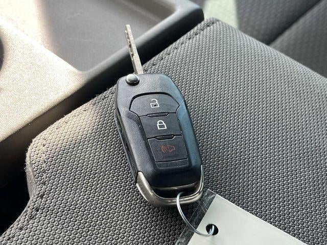 2022 Ford Super Duty F-250 SRW XLT 4WD Crew Cab 6.75' Box