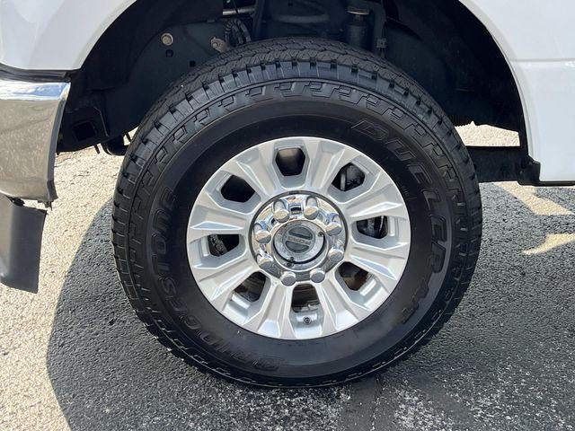 2022 Ford Super Duty F-250 SRW XLT 4WD Crew Cab 6.75' Box