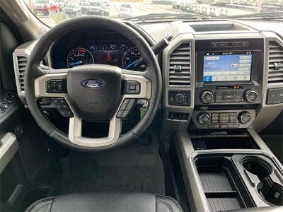 2017 Ford Super Duty F-250 SRW Lariat 4WD Crew Cab 6.75' Box