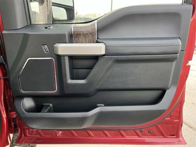 2017 Ford Super Duty F-250 SRW Lariat 4WD Crew Cab 6.75' Box