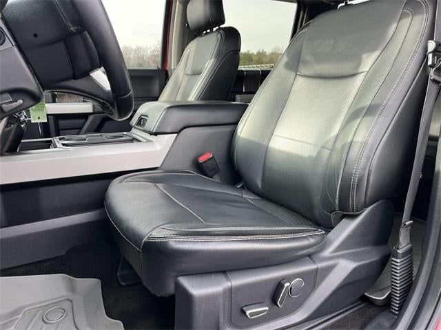 2017 Ford Super Duty F-250 SRW Lariat 4WD Crew Cab 6.75' Box