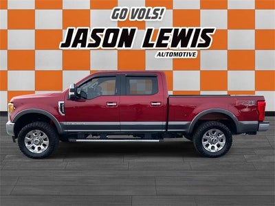 2017 Ford Super Duty F-250 SRW Lariat 4WD Crew Cab 6.75' Box