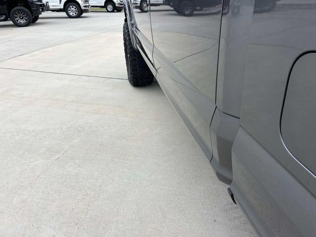 2022 Ford Super Duty F-250 SRW LARIAT 4WD Crew Cab 6.75' Box