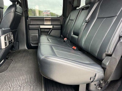 2022 Ford Super Duty F-250 SRW LARIAT 4WD Crew Cab 6.75' Box