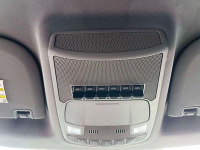 2017 Ford Super Duty F-350 SRW XL 4WD Crew Cab 6.75' Box