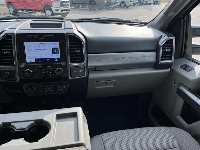 2022 Ford Super Duty F-350 SRW XLT 4WD Crew Cab 6.75' Box