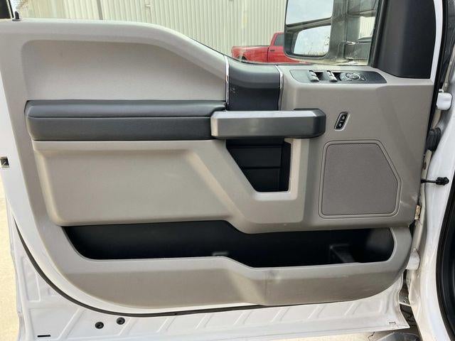 2022 Ford Super Duty F-350 SRW XLT 4WD Crew Cab 6.75' Box