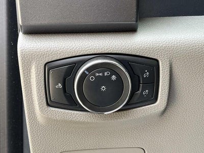 2022 Ford Super Duty F-350 SRW XLT 4WD Crew Cab 6.75' Box