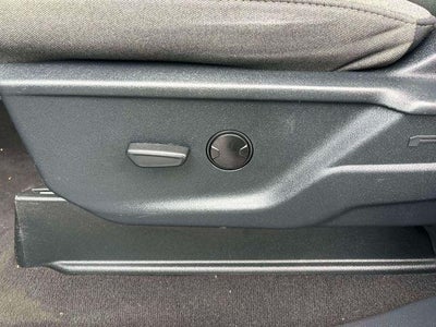 2025 Ford Super Duty F-350 DRW XLT 4WD Crew Cab 8' Box