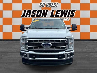 2025 Ford Super Duty F-350 DRW XLT 4WD Crew Cab 8' Box