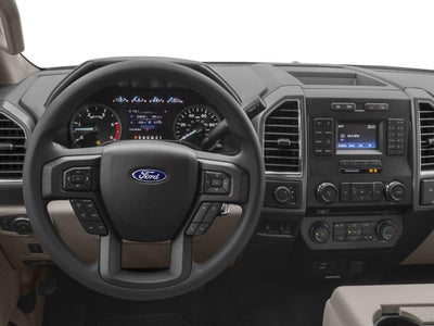 2017 Ford Super Duty F-350 DRW XLT 4WD Crew Cab 8' Box