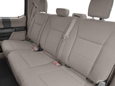 2017 Ford Super Duty F-350 DRW XLT 4WD Crew Cab 8' Box