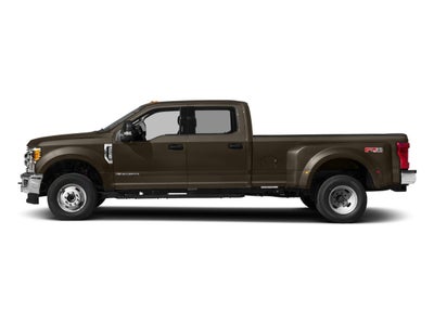 2017 Ford Super Duty F-350 DRW XLT 4WD Crew Cab 8' Box