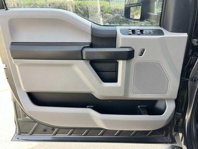 2019 Ford Super Duty F-350 DRW XL 4WD Crew Cab 8' Box