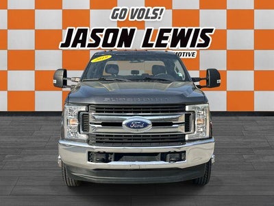 2019 Ford Super Duty F-350 DRW XL 4WD Crew Cab 8' Box