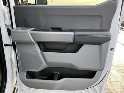 2024 Ford Super Duty F-350 DRW XLT 4WD Crew Cab 8' Box