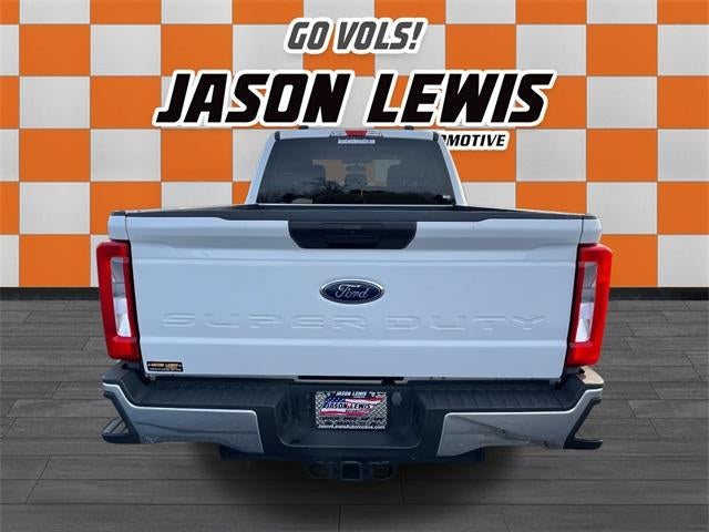 2024 Ford Super Duty F-350 DRW XLT 4WD Crew Cab 8' Box
