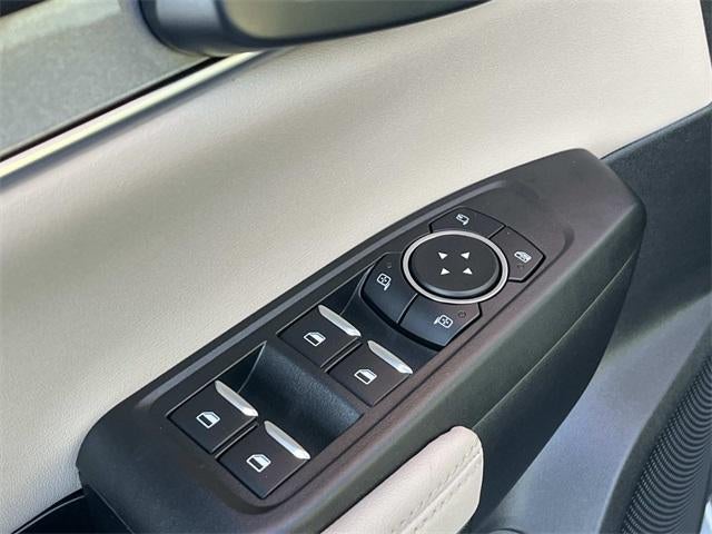 2024 Ford Ranger LARIAT 4WD SuperCrew 5' Box