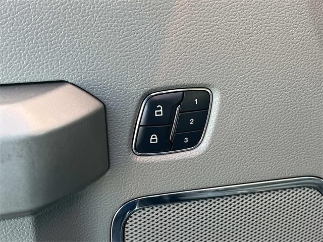 2018 Ford F-150 LARIAT 4WD SuperCrew 5.5' Box