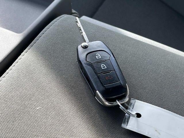 2017 Ford F-150 XL 4WD SuperCrew 5.5' Box