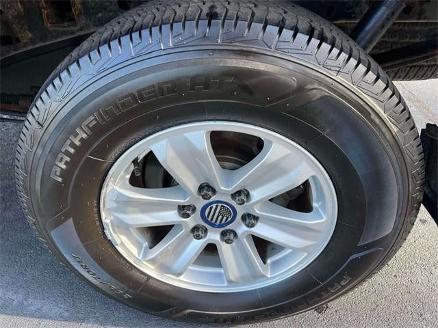 2015 Ford F-150 4WD SuperCrew 5-1/2 Ft Box XLT