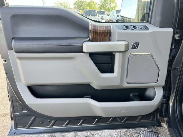 2018 Ford F-150 LARIAT 4WD SuperCrew 5.5' Box