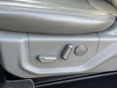 2018 Ford F-150 LARIAT 4WD SuperCrew 5.5' Box