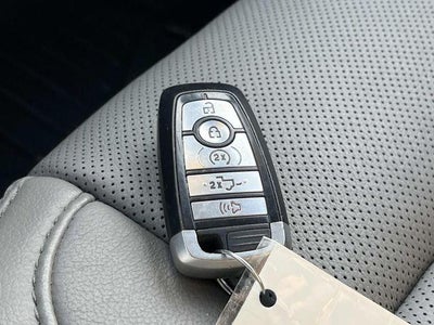 2018 Ford F-150 LARIAT 4WD SuperCrew 5.5' Box