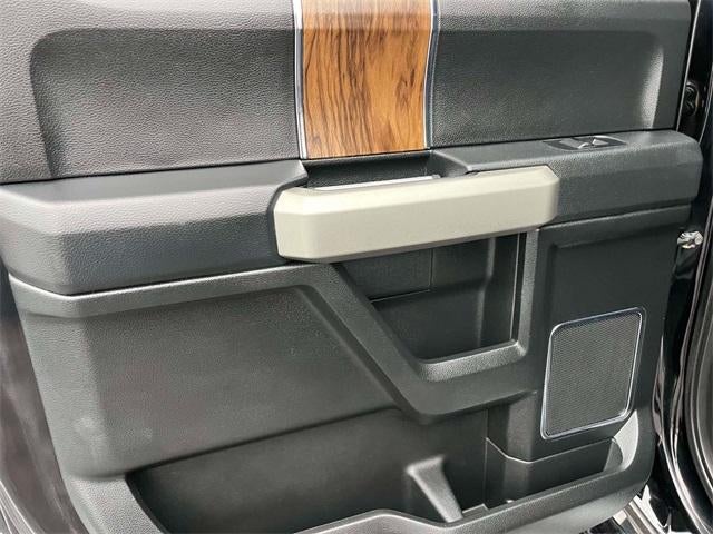 2018 Ford F-150 LARIAT 4WD SuperCrew 5.5' Box