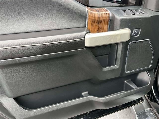 2018 Ford F-150 LARIAT 4WD SuperCrew 5.5' Box