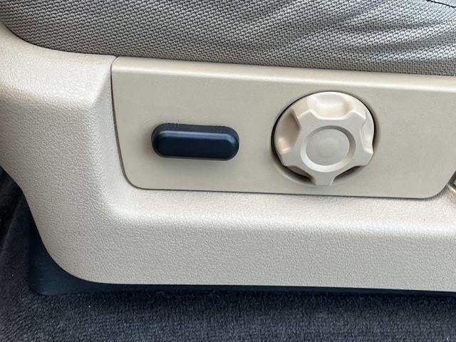 2013 Ford F-150 2WD SuperCrew 5-1/2 Ft Box XLT