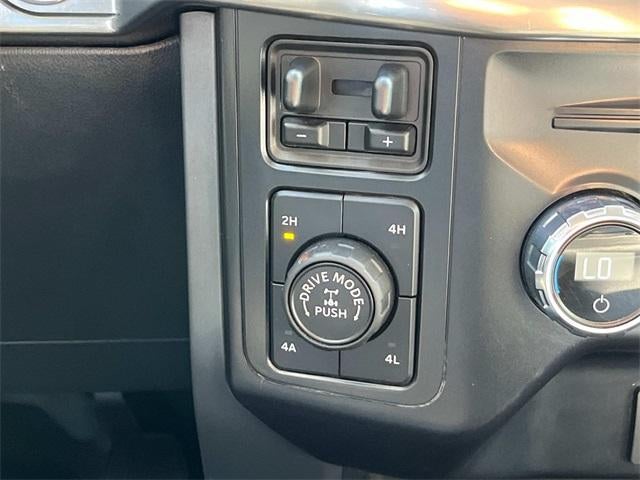 2021 Ford F-150 LARIAT 4WD SuperCrew 5.5' Box