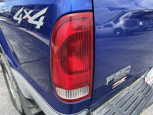 2003 Ford Super Duty F-250 Lariat