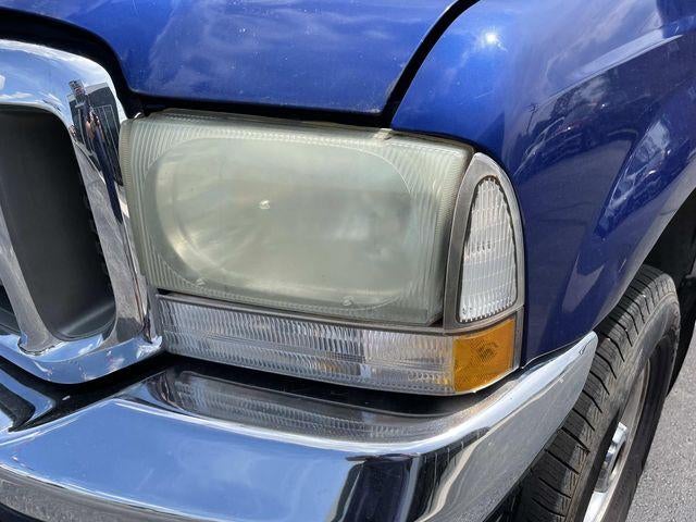 2003 Ford Super Duty F-250 Lariat