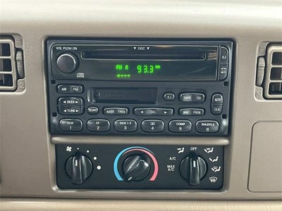 2004 Ford Super Duty F-350 SRW Lariat